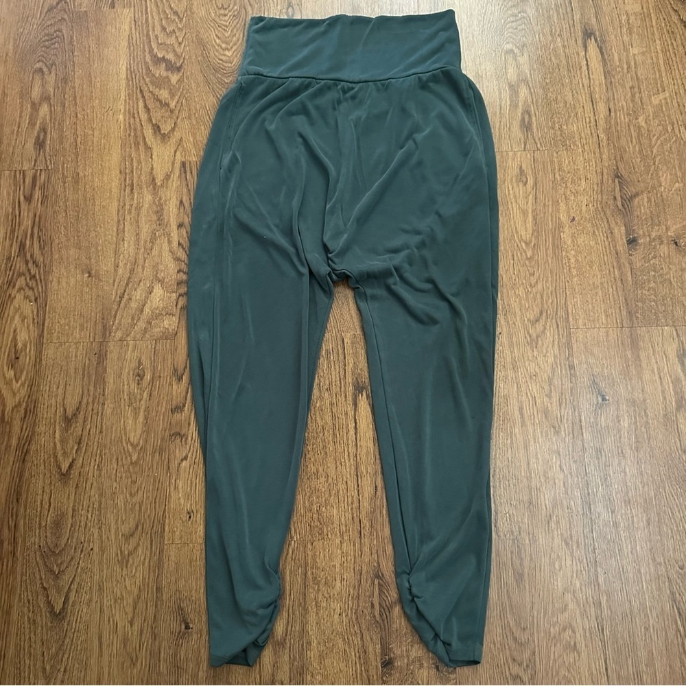 Free People Green harem oversized relaxed pants Bottoms size small FP movement - Picture 1 of 9